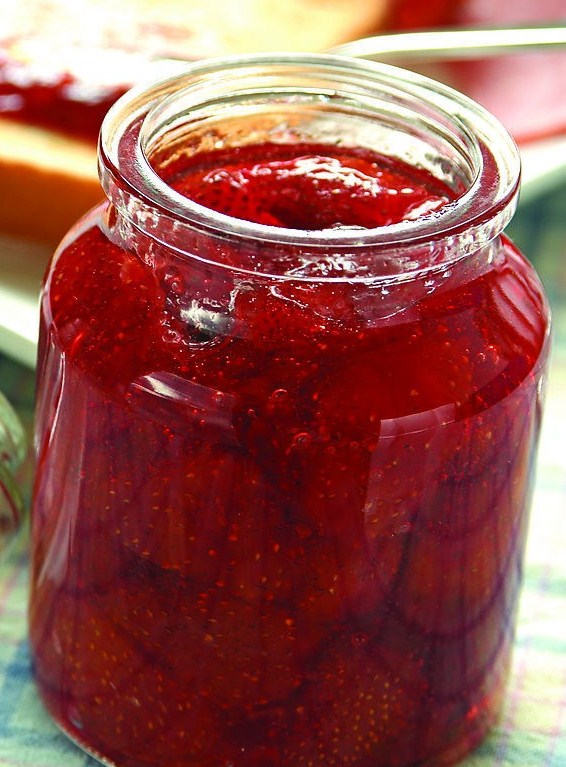 STRAWBERRY JAM